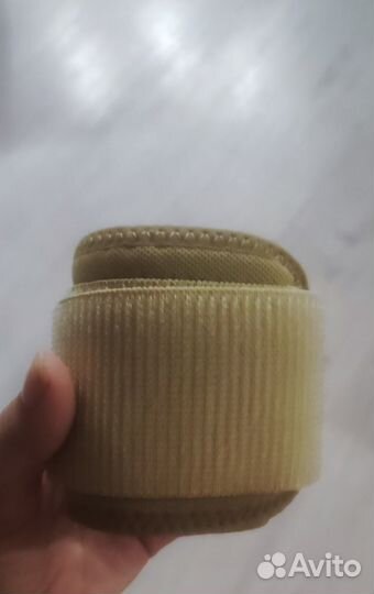 Напульсник новый