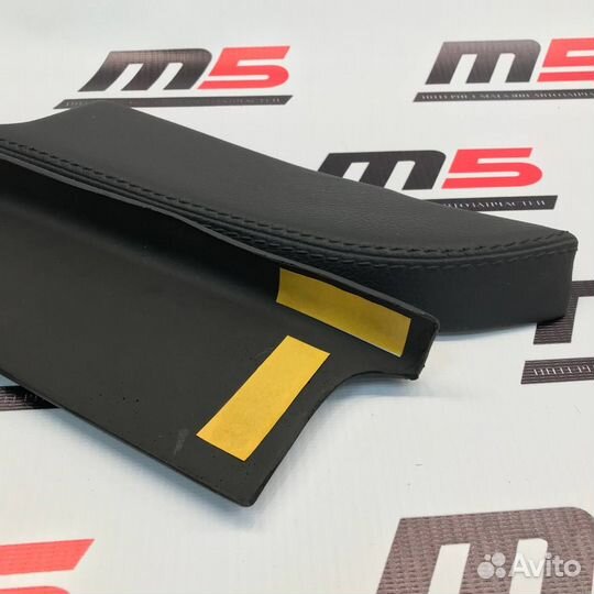 Мягкие накладки дверей Приора