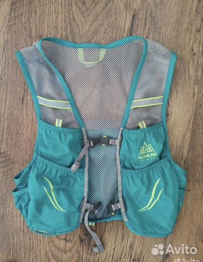 Беговой жилет Aonijie