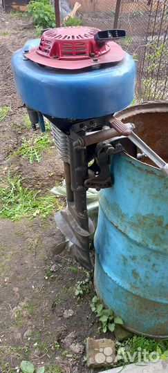 Лодочный мотор стрела