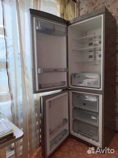 Холодильник whirlpool