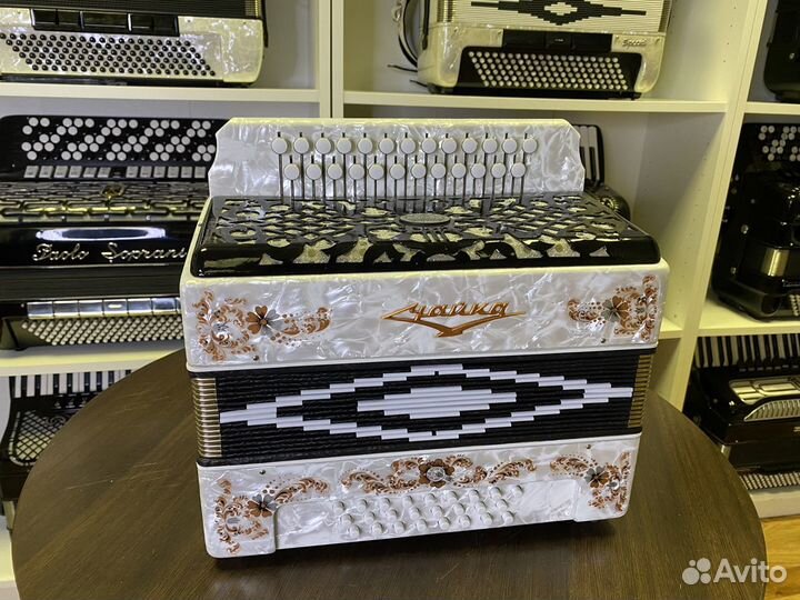 Гармонь шуйская Чайка