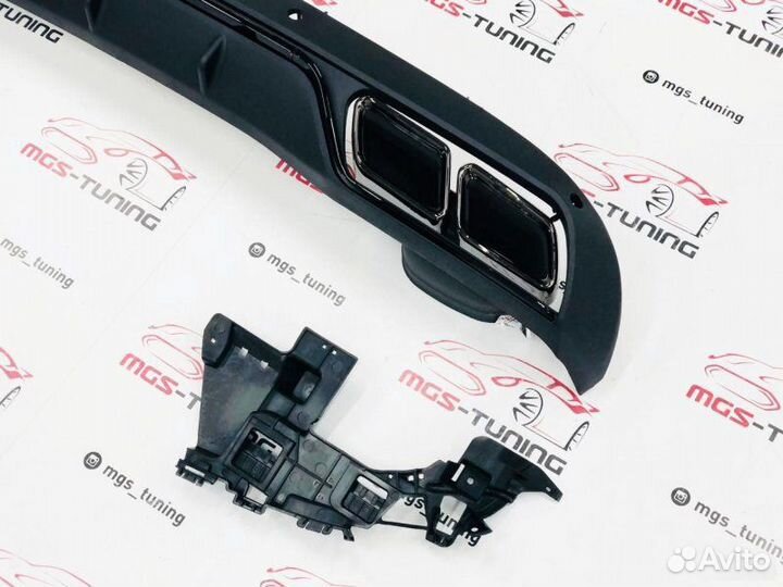 Диффузор с насадками не AMG пакет w205 C63 Black