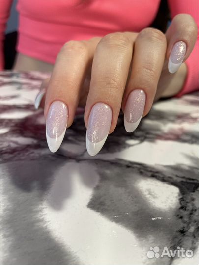 Маникюр, педикюр гель-лак