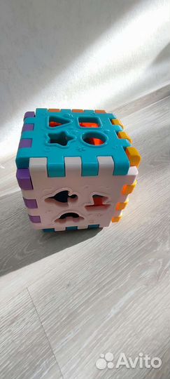 Развивающая игрушка куб