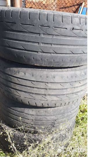 Bridgestone 738V 205/55 R16