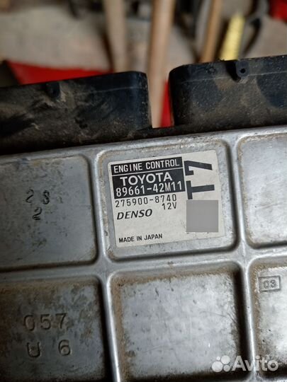 Блок управления двигателем Toyota Rav 4 8966142M11