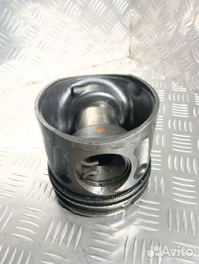 Поршень MAN 51025006362