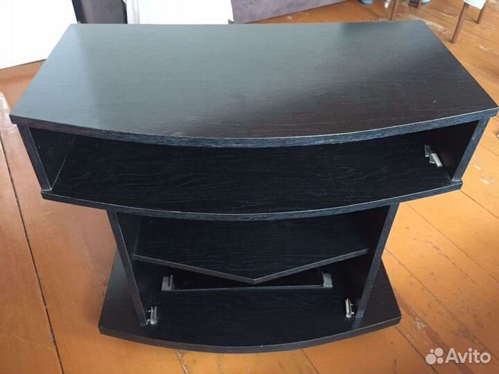 Тумба под телевизор