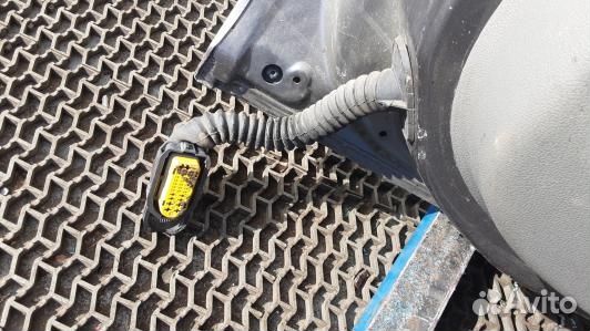 Дверь задняя правая renault megane 3 (7DN30FT01)