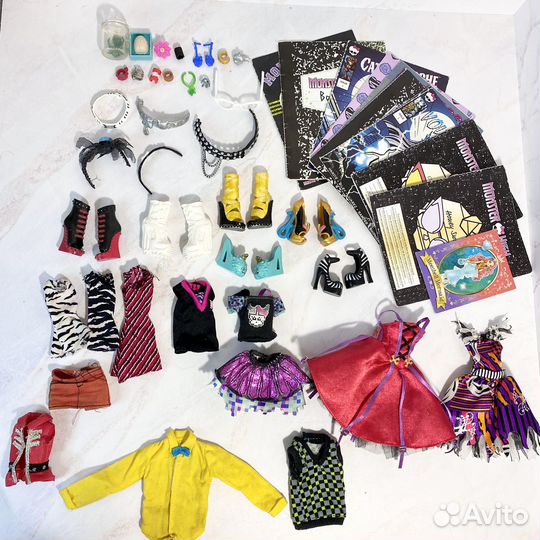 Монстер Хай Одежда, аксессуары, питомцы