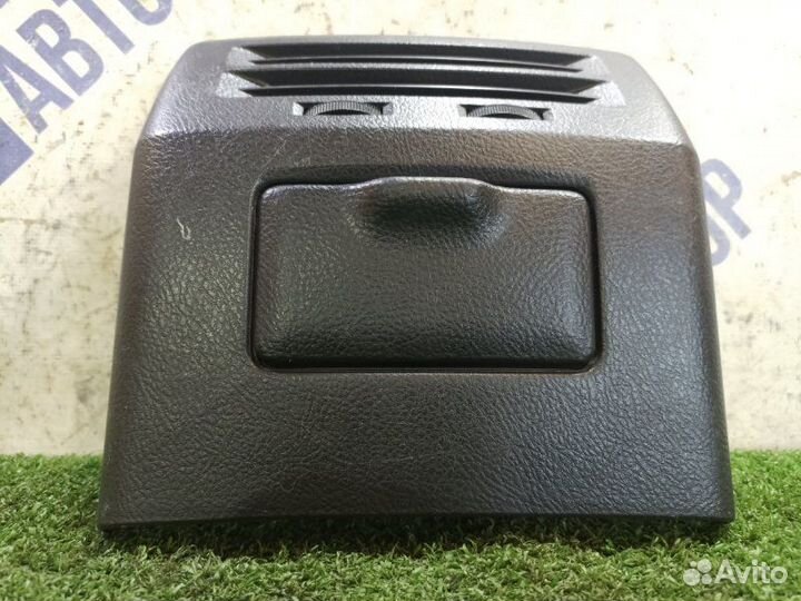 Пепельница задняя Toyota Mark X седан 2.5 4GR 2009