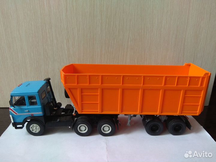 П/прицепы 1/43 от Автоистория