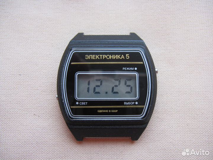 Часы Электроника советские, СССР, новый корпус