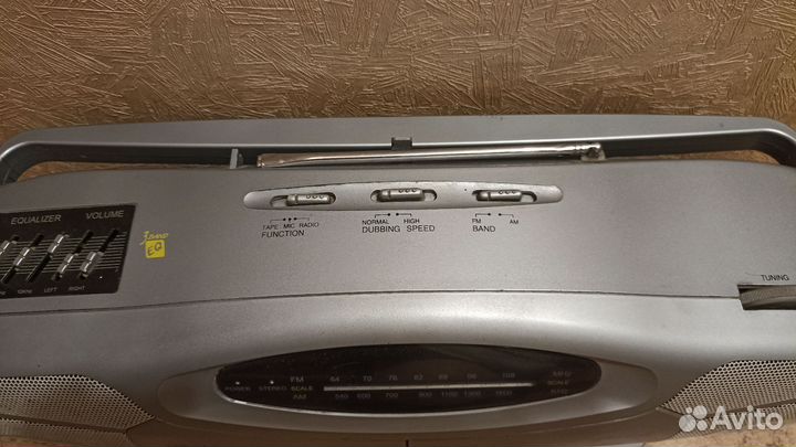 Магнитофон