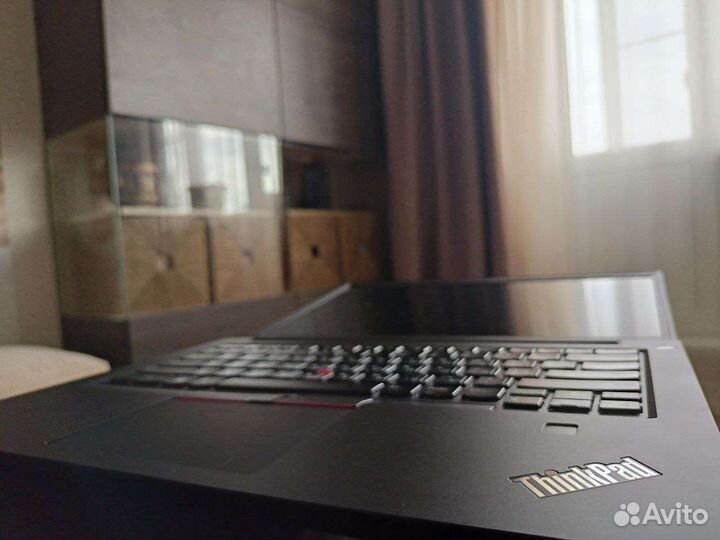 Lenovo thinkpad e490