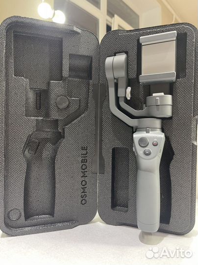 Стабилизатор для съемки DJI Osmo 2