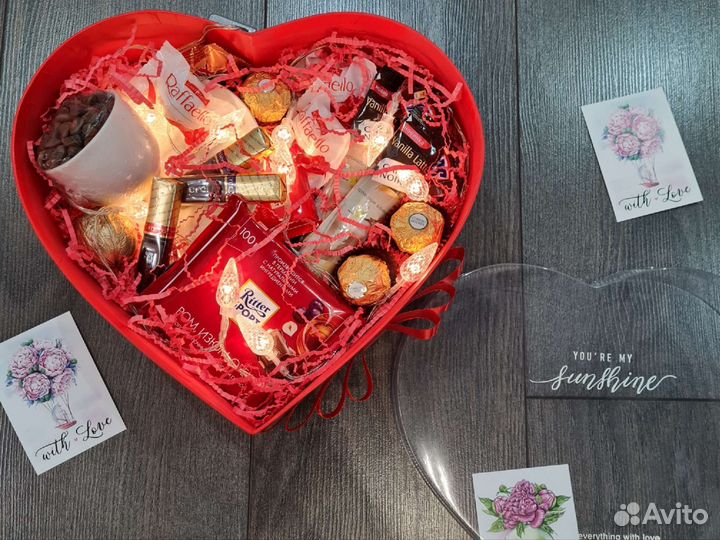 Букеты и подарки к 14 февраля