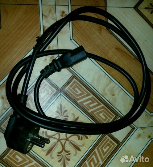 Кабель для подключения к компьютеру 220v
