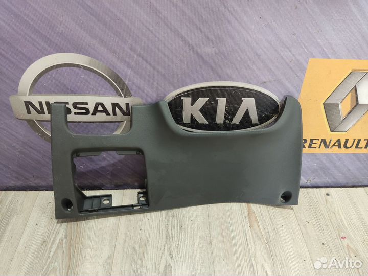 Накладка панели на торпеду Kia RIO 2 Лев