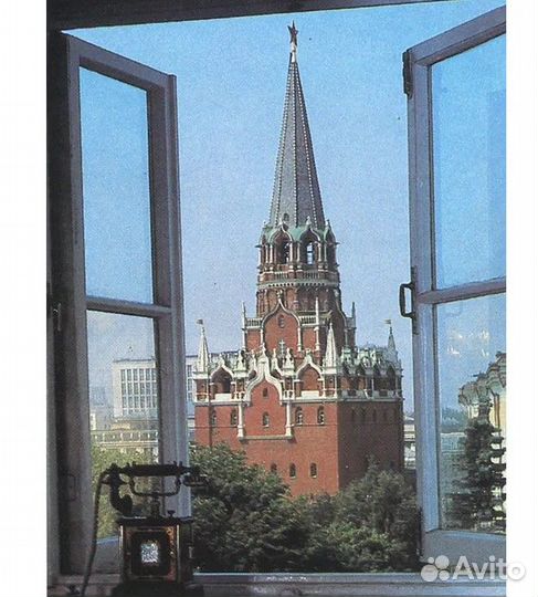 Мини книга Ленин в Кремле 1989г букинистика