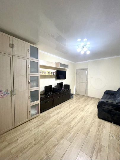 2-к. квартира, 57 м², 12/13 эт.