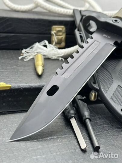 Туристический нож