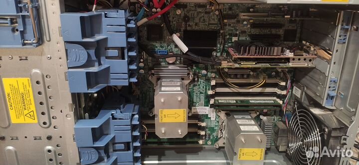 Сервер HP ProLiant ML150 G6 Server