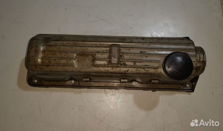 Клапанная крышка Ford Scorpio 2.0 1986г