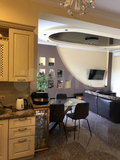 Дом 209 м² на участке 5 сот.