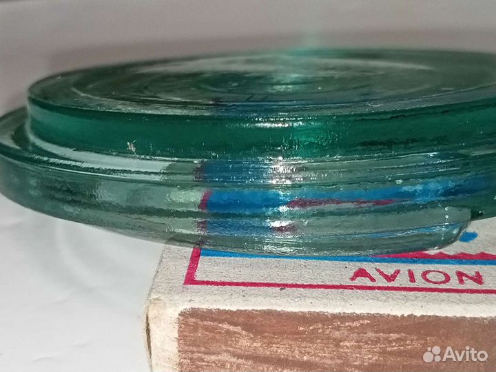 Крышка на стеклянный бутыль