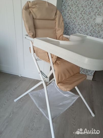 Стульчик для кормления InHome