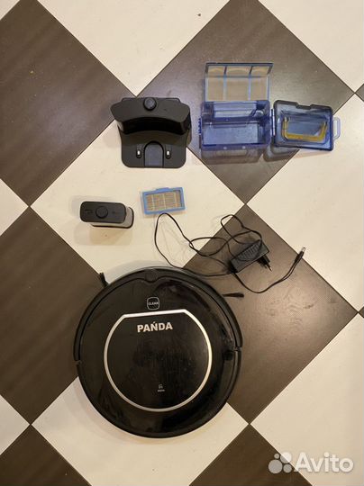 Робот пылесос Panda