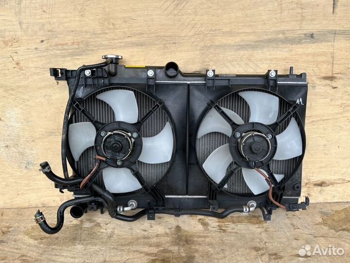 Радиатор охлаждения двигателя Subaru Outback BRM