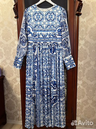 Платье женское