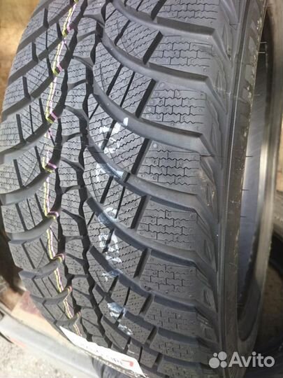 Kumho WinterCraft WP71 225/40 R18 92V