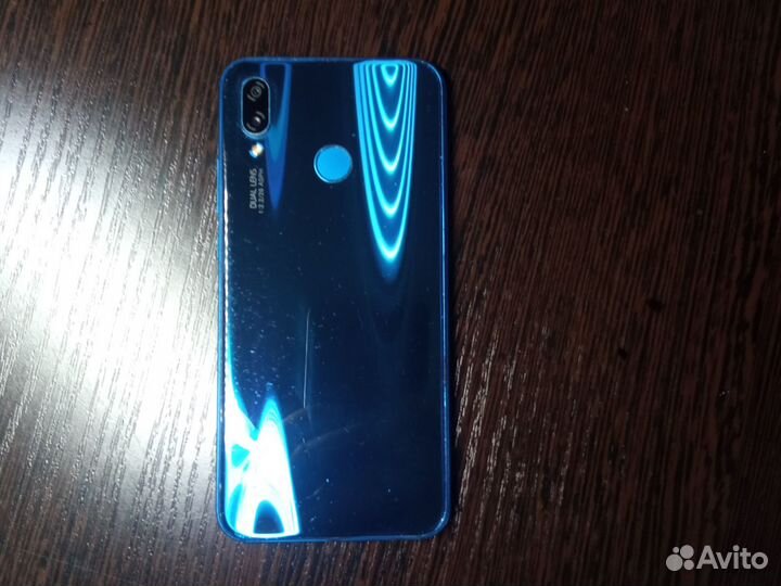 HUAWEI P20 Lite, 4/64 ГБ