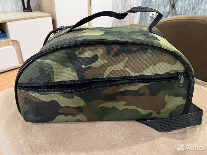 Переноска для кошек и маленьких собак