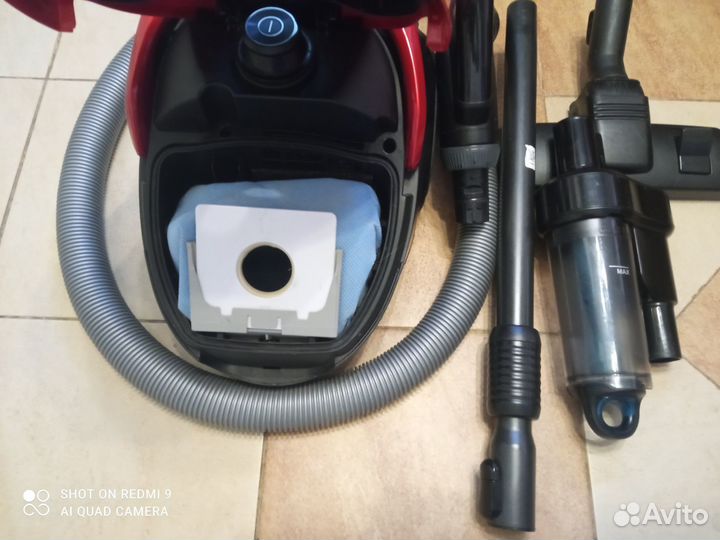 Пылесос Samsung VC20M257AWR\EV