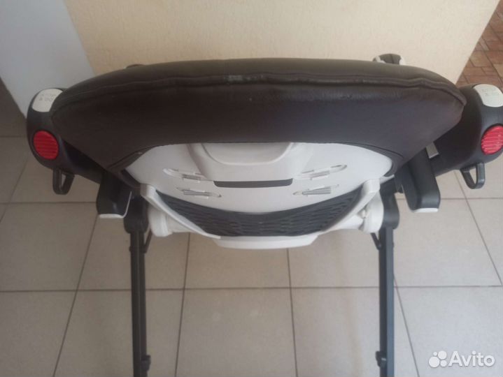 Детский стульчик для кормления peg perego