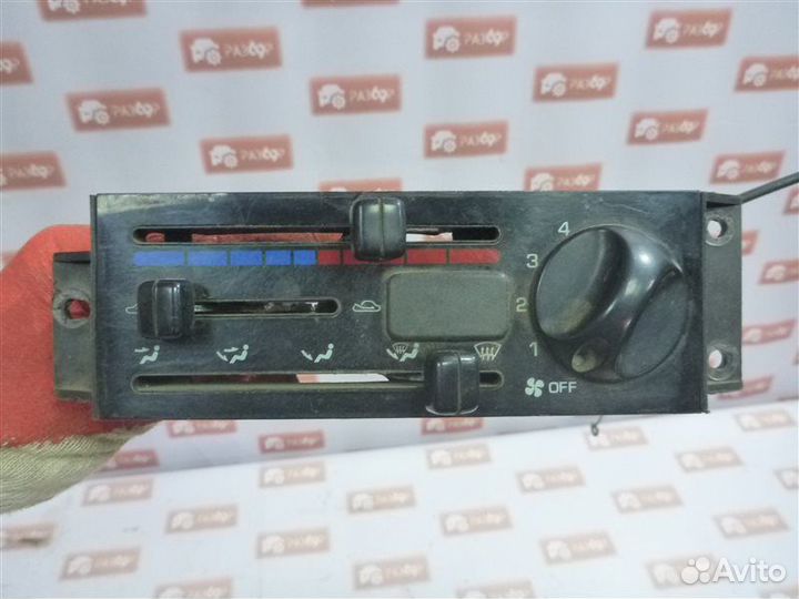 Блок управления климат-контролем Mazda Demio DW B3