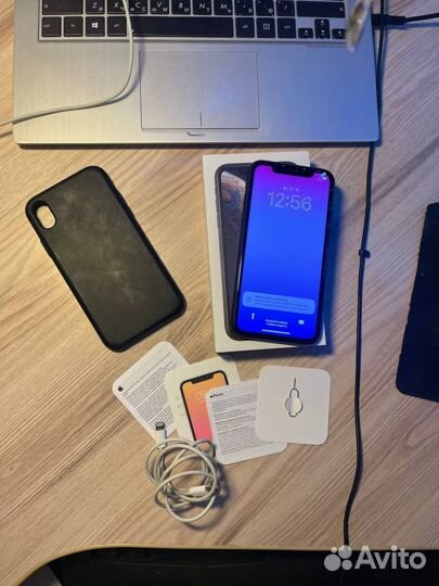 iPhone Xr, 64 ГБ