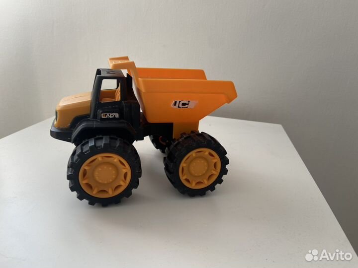 Грузовик бульдозер игрушка