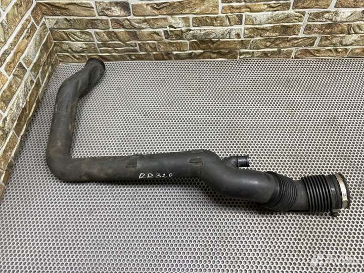 Патрубок воздушного фильтра Land Rover Range Rover