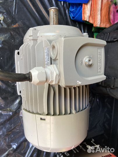 Мотор siemens