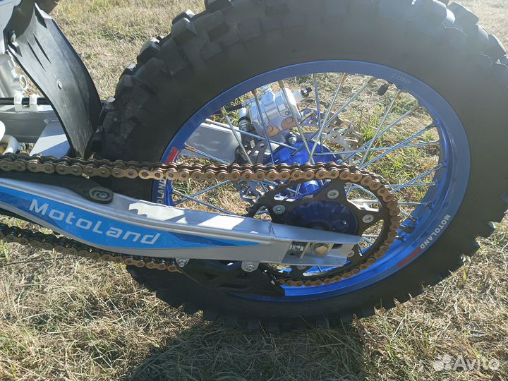 Продам motoland xt250hs
