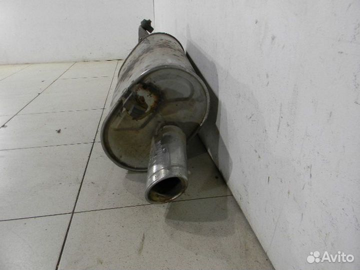 Задняя часть глушителя