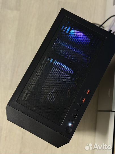 Игровой пк і7 8/16 /asus ROG 1070TI 8GB/32gb ram