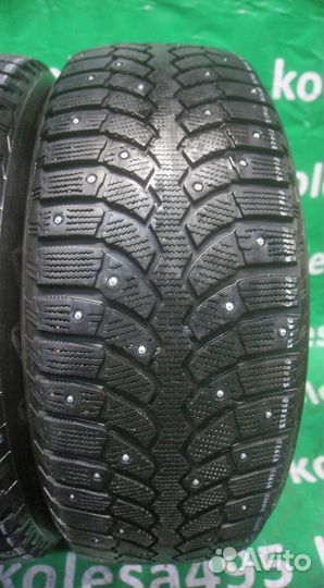 Bridgestone Blizzak Spike-01 255/60 R18 112T