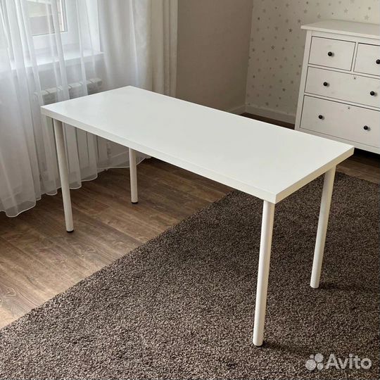 Компьютерный стол IKEA